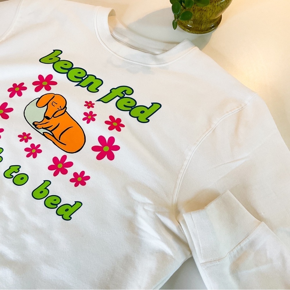 HANDMADE Doxie "Been Fed Back To Bed" White Cotton Sweatshirt - Picture 5 of 7